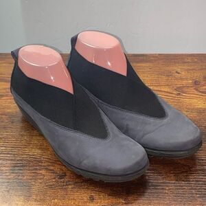 The Flexx Wm’s Sz 8 Blue Suede Slip On Comfort Wedge Loafer Shoes